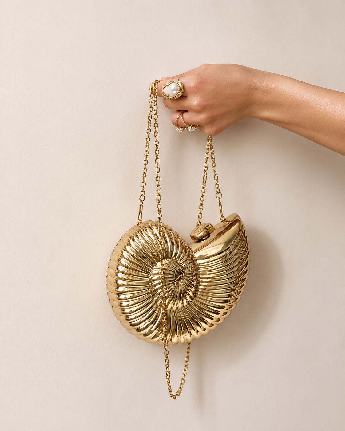 Gold Spiral Shell Clutch Bag for Women | Luxury Party & Wedding Handbag with Chain